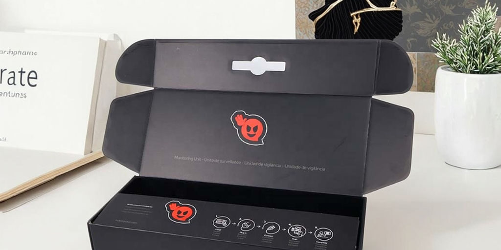 Custom corrugated paper box