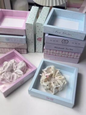 Jewelry Display & Window Boxes