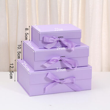 magnetic rigid gift box with ribbon