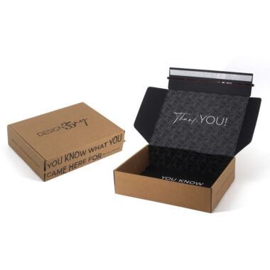 Custom kraft adhesive mailer box