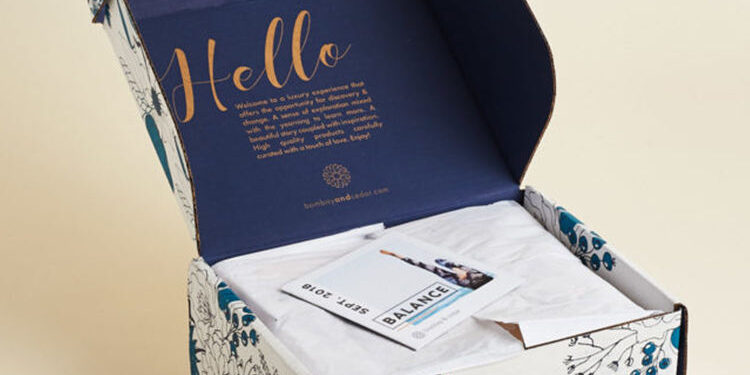 corrugated shoe box for postal shipping